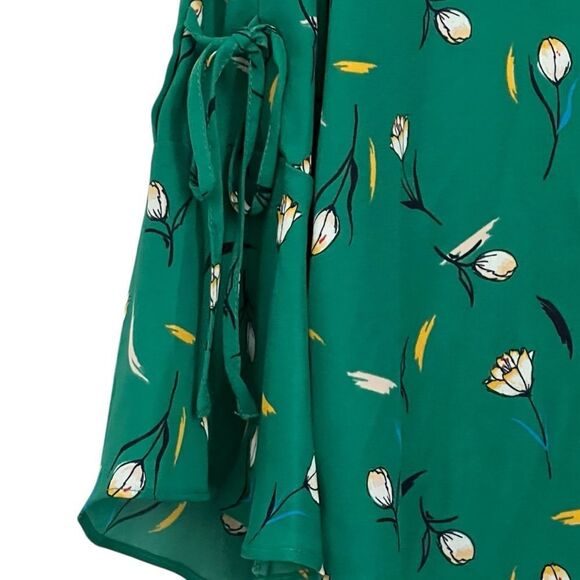 41 Hawthorn Green Floral Trina Bell Sleeve Blouse size Large - Picture 9 of 10